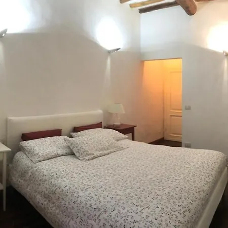 Apartment La Casina Degli Stovigliai Prato (Prato)